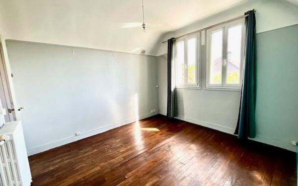 Maison à vendre    4 pièces • 78 m2 Chelles