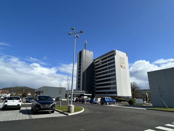BUREAUX à LOUER de 244 m²