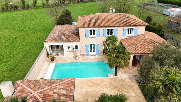 SUPERBE MAISON DE 230m² - A 20MN DE NANTES Saint-Philbert-de-Grand-Lieu (44310)