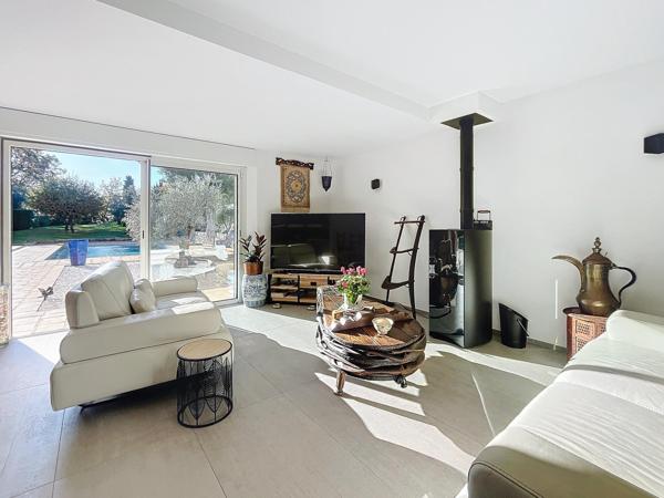 Maison moderne 4 pièces à Montauroux