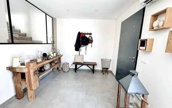 Maison à vendre    5 pièces •  Saint-Martin-de-Hinx