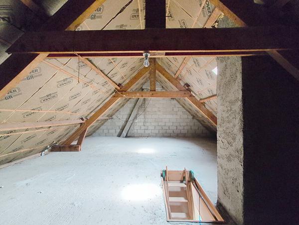 Maison à vendre à Yffiniac - Maison familiale en plein bourg de Yffiniac, profitant de trois chambres et un jardin agréable !