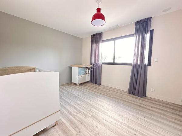 BRUZ - RARE Bien d'exception 8 pièces environ 200m² habitables - Exposition SUD - Fond d'impasse