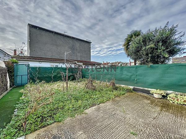 Maison Villeneuve Saint Georges 5 pièce(s) 3 chambres secteur des Ecrivains