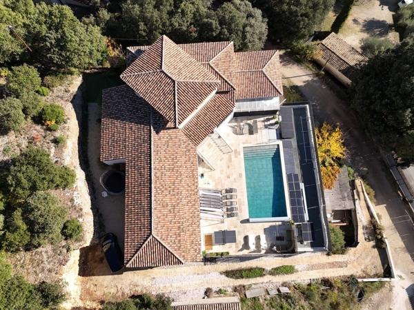 Propriété exceptionnel à Pignans: 378m2 sur terrain 2015 m2