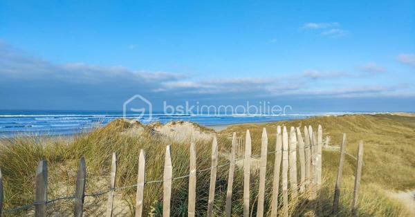 Terrain de 1 100 m²