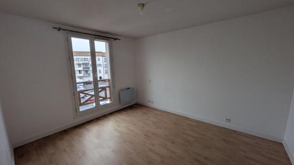 Appartement 4 pièces à louer Rochefort - 17300 / Réf: 1477