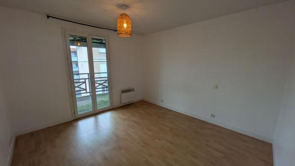 Appartement 4 pièces à louer Rochefort - 17300 / Réf: 1477
