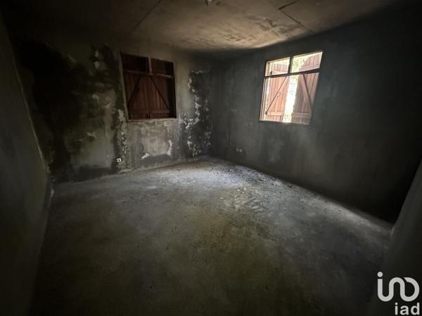 Maison 5 pièces de 103 m² à Le Moule (97160)