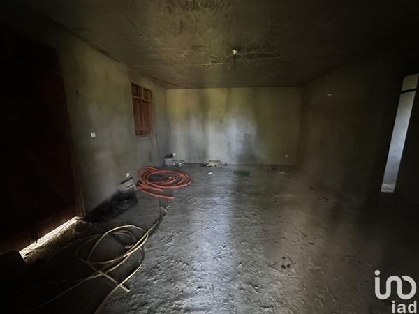 Maison 5 pièces de 103 m² à Le Moule (97160)