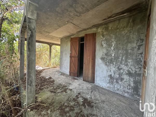 Maison 5 pièces de 103 m² à Le Moule (97160)