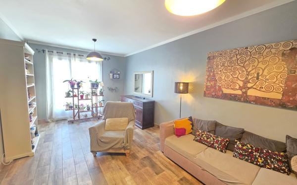 Maison à vendre    6 pièces • 105 m2 Houilles