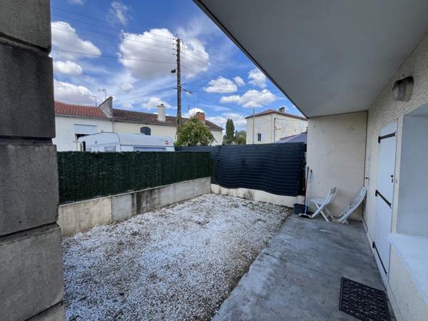 Appartement à louer 530 € CC Angoulême 2 p 35 m² DPE D