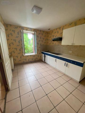 Maison de ville à vendre à Mauriac dans le Cantal (15200), ref : 15060/1172