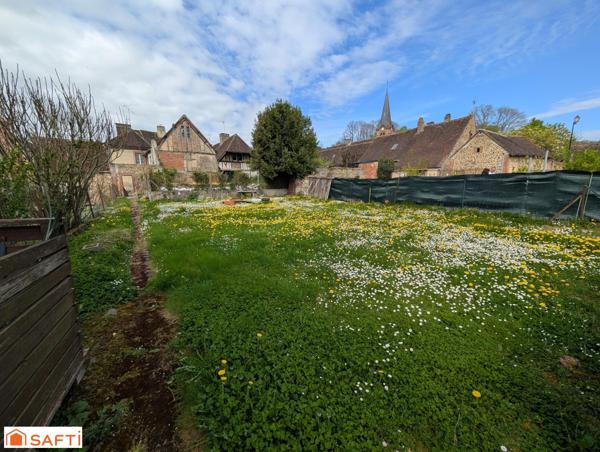 Maison de ville idéale pour un projet de rénovation avec de belles perspectives d'aménagement