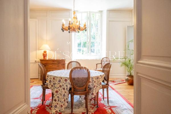 Vente confidentielle – Maison bourgeoise au cœur de La Rochelle