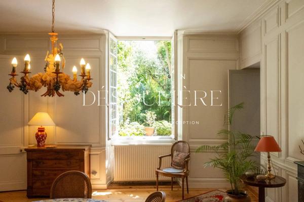 Vente confidentielle – Maison bourgeoise au cœur de La Rochelle