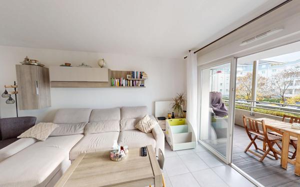 Appartement à vendre    3 pièces • 64,01 m2 Meythet