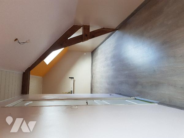 BULLY-LES-MINES - Corps de ferme entièrement rénové avec nombreuses dépendances !