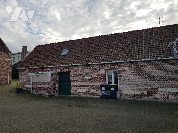 BULLY-LES-MINES - Corps de ferme entièrement rénové avec nombreuses dépendances !