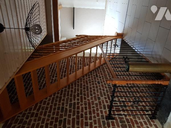 BULLY-LES-MINES - Corps de ferme entièrement rénové avec nombreuses dépendances !