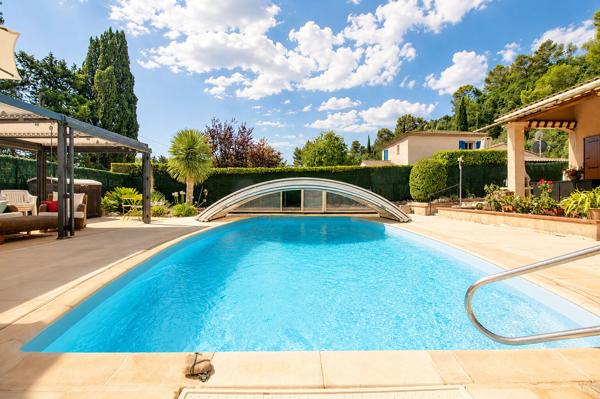 EXCLUSIVITÉ A VENDRE Maison Vidauban 4 pièces 130 m2 - Garage- piscine- Studio indépendant 29m2