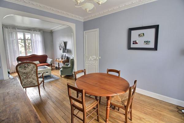 Maison Verneuil Sur Seine 5 pièce(s) 110 m2 499 000 € **  - Référence  1159