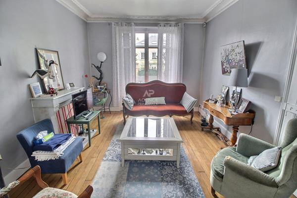Maison Verneuil Sur Seine 5 pièce(s) 110 m2 499 000 € **  - Référence  1159