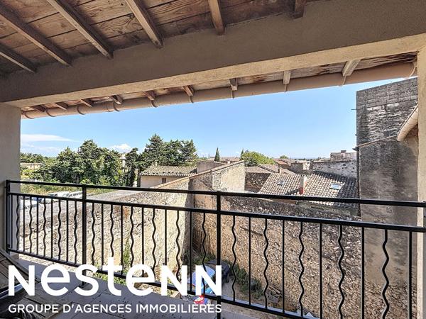 Immeuble de rapport  3 appartements T3 avec cour privative Centre de Caumont-sur-Durance