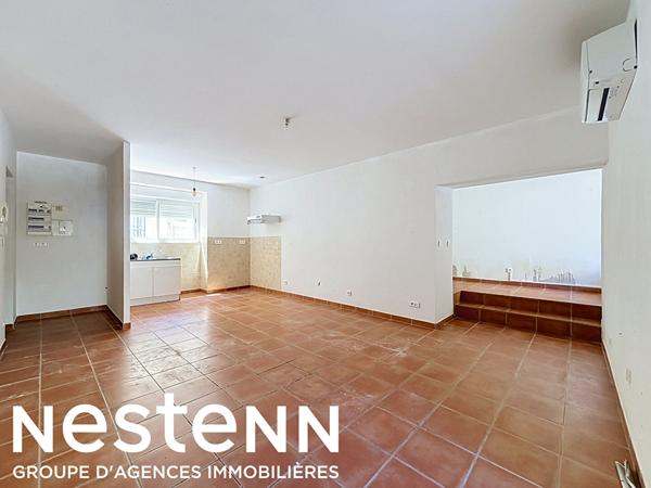 Immeuble de rapport  3 appartements T3 avec cour privative Centre de Caumont-sur-Durance