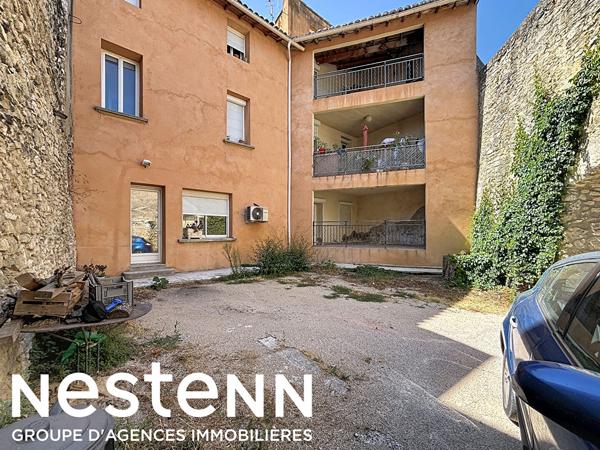 Immeuble de rapport  3 appartements T3 avec cour privative Centre de Caumont-sur-Durance