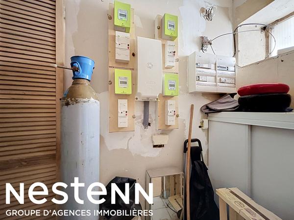 Immeuble de rapport  3 appartements T3 avec cour privative Centre de Caumont-sur-Durance
