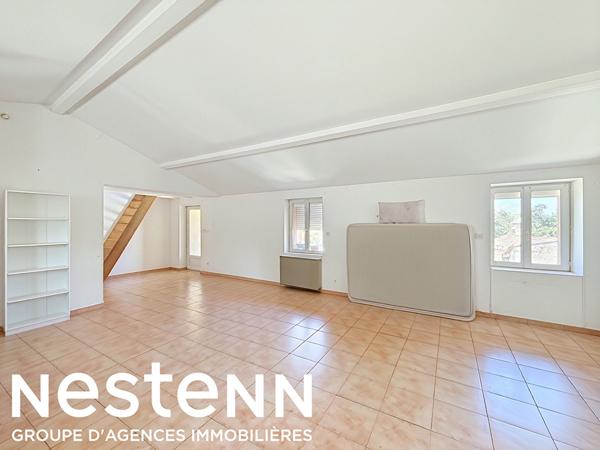 Immeuble de rapport  3 appartements T3 avec cour privative Centre de Caumont-sur-Durance