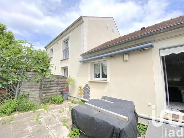 Immeuble à vendre 150 m² Orsay