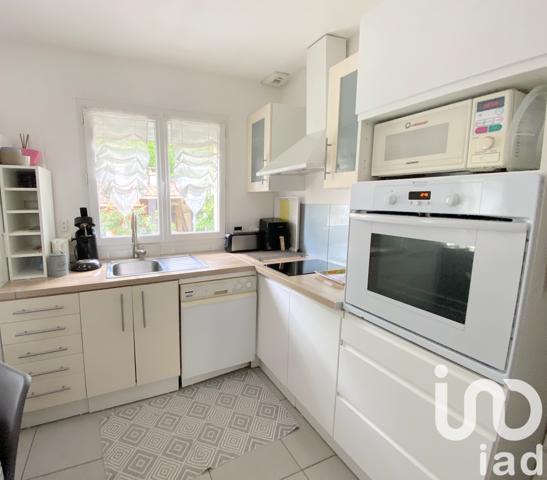 Immeuble à vendre 150 m² Orsay