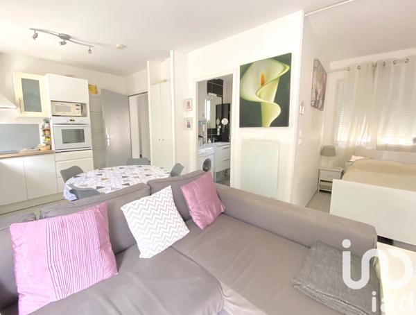 Immeuble à vendre 150 m² Orsay