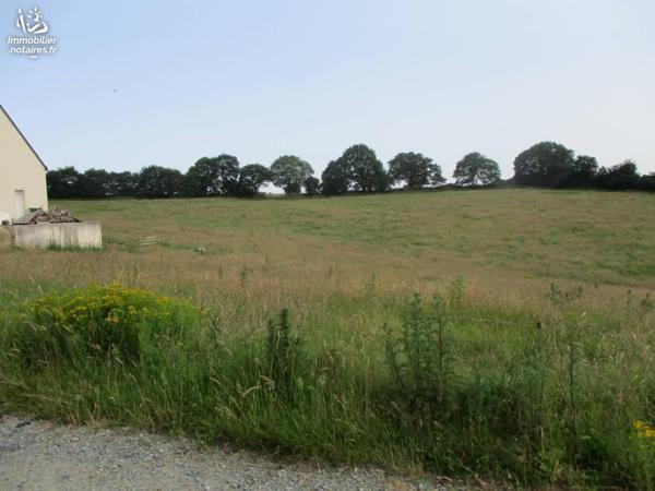 CARHAIX-PLOUGUER 29 : UN TERRAIN CONSTRUCTIBLE