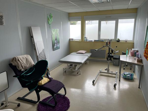 A LOUER - BUREAUX - ALLONNE