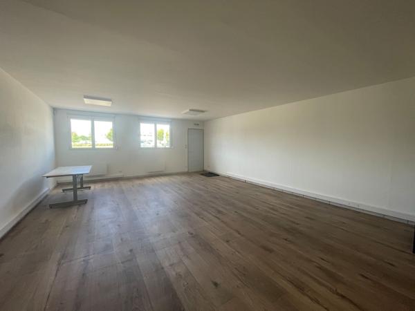 Bureaux à louer à LE VIEIL EVREUX 27930