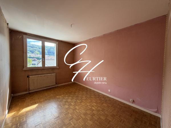 EYBENS Village Appartement T3 DERNIER ETAGE