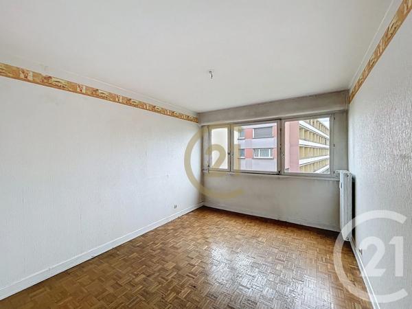 Appartement F5 à vendre  5 pièces - 106,33 m 2   BELFORT  - 90