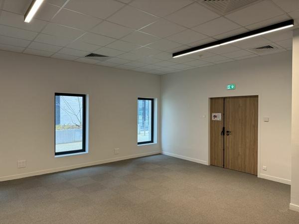 TOURS CENTRE BUREAUX A LOUER 53 M² à 133 M² NEUFS