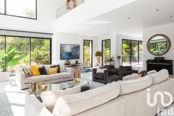 Maison à vendre 16 pièces 695 m² Marnes-la-Coquette