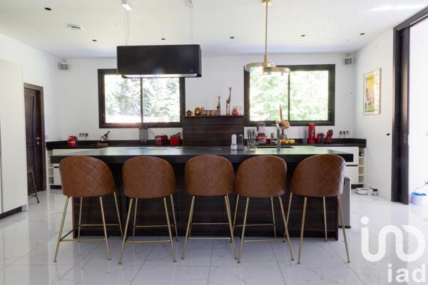 Maison à vendre 16 pièces 695 m² Marnes-la-Coquette