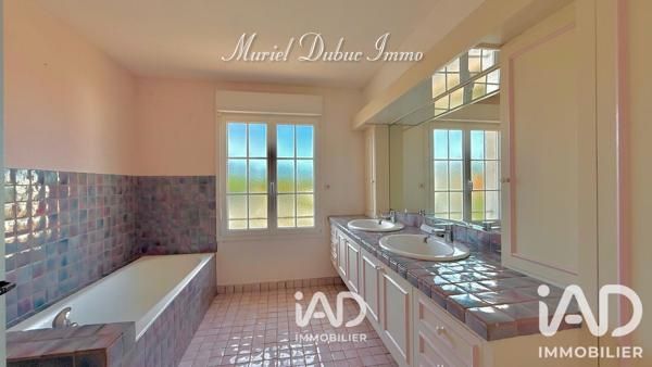 Maison à vendre 9 pièces 254 m² Saujon