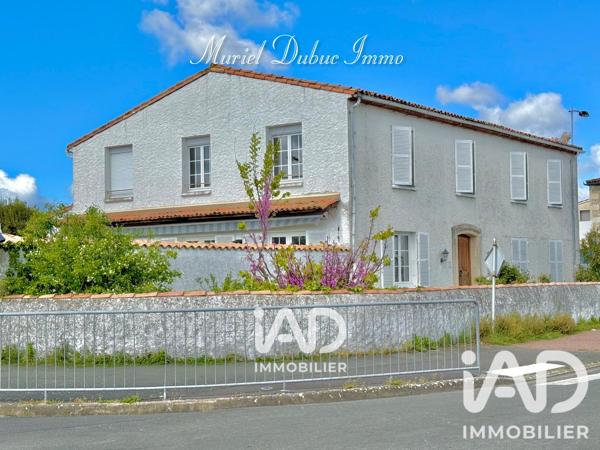 Maison à vendre 9 pièces 254 m² Saujon