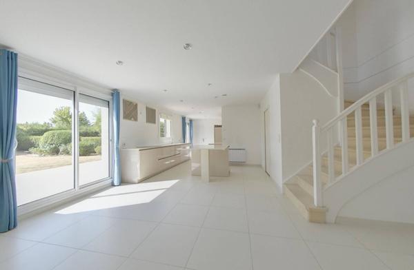 Maison Ozoir La Ferriere 7 pièce(s) 200 m2