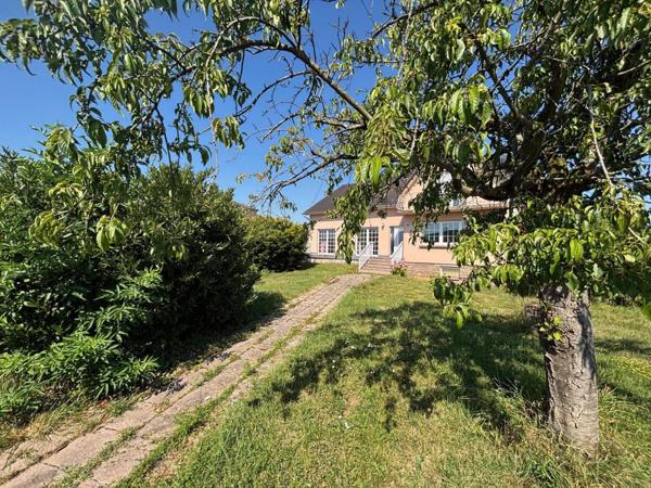 endroit calme avec une belle vue sur la campagne