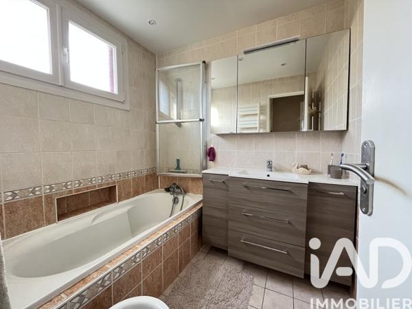 Maison à vendre 8 pièces 153 m² Le Thillay