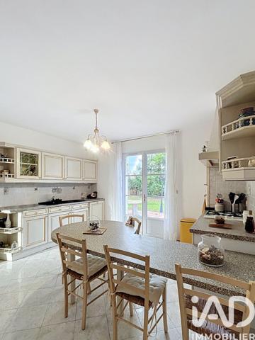 Maison à vendre 9 pièces 240 m² Chailly-en-Bière